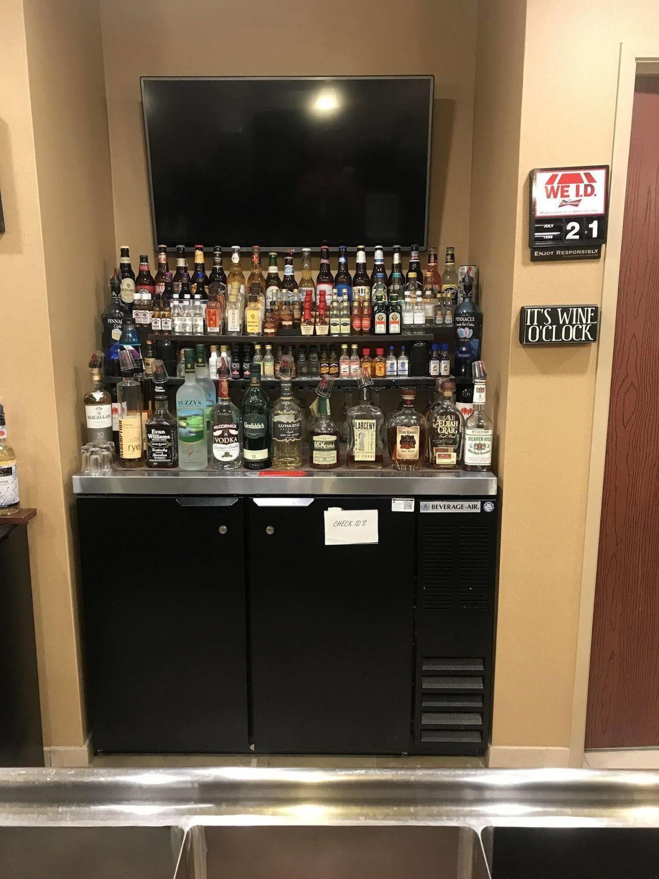 Charlestown Inn - Charlestown מראה חיצוני תמונה